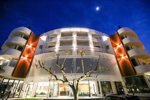 Hotel Regina Garden Vlore, Primary image