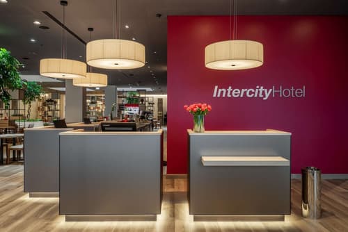 IntercityHotel Budapest, Lobby