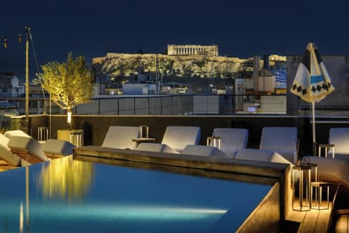 Skylark, Aluma Hotel & Resort