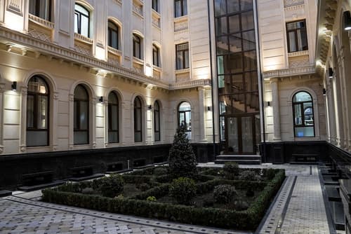Level Hotel