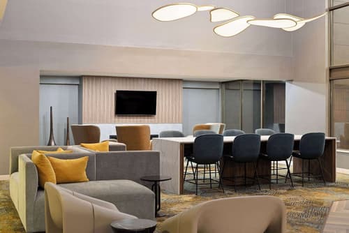 La Quinta Inn & Suites by Wyndham Yakima Downtown, Lobby