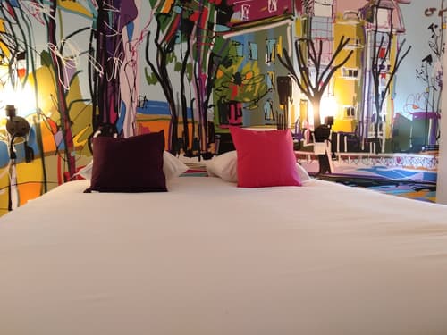 Arl Hotel