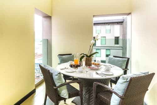 Urban Green Hotel & Suites, Room