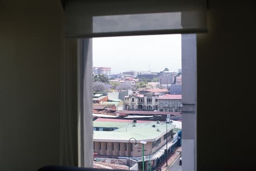 Urban Green Hotel & Suites