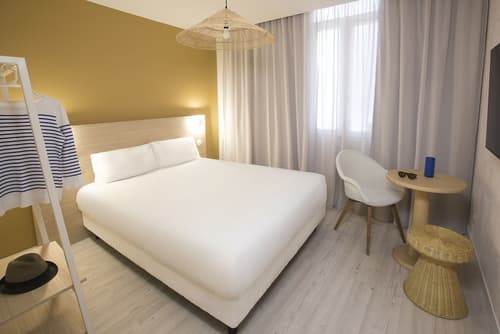 Hôtel LIFE Marseille VP Vieux-Port, Room