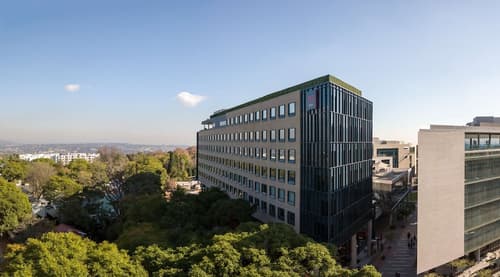 Radisson RED Hotel, Johannesburg Rosebank