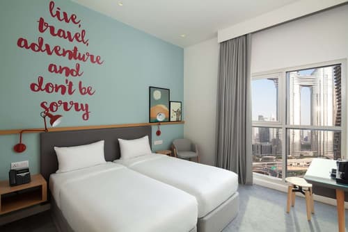 Rove City Walk, Room