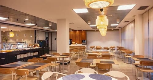 Apartamentos Vértice Sevilla Aljarafe