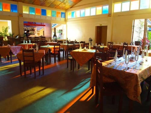 Blue Lagoon Inn & Suites, Breakfast area