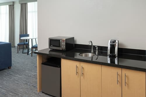 Holiday Inn Express Miami Airport Blue Lagoon Area by IHG, Room