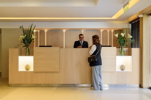 M Concept Hotel, Reception