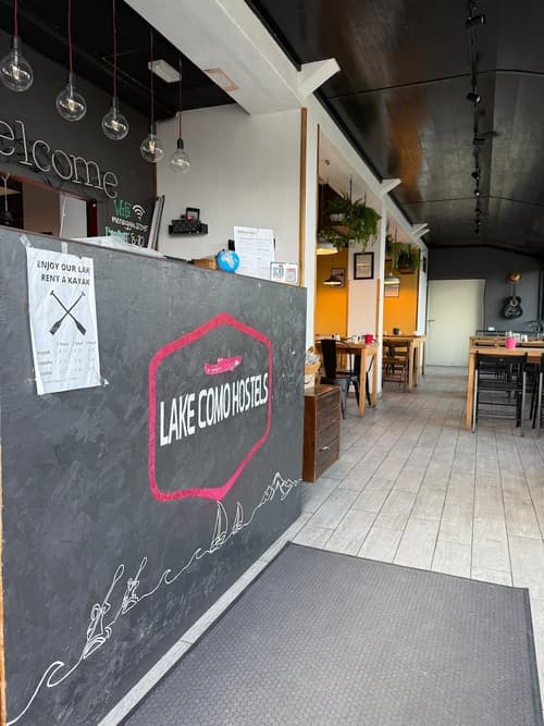 Lake Como Hostel, Reception