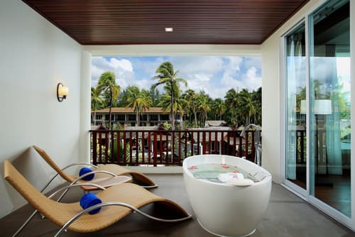 Graceland Khaolak Beach Resort