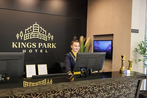 Kings Park Hotel, Reception
