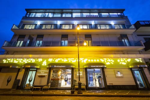 Hotel del Sole, Primary image