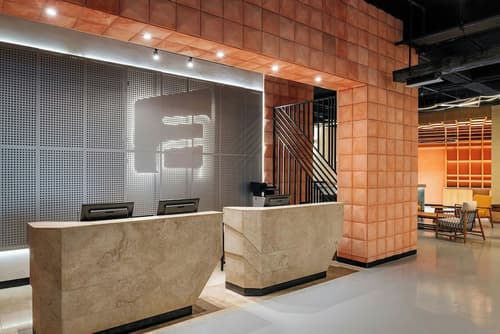 Aloft Cancun, Reception