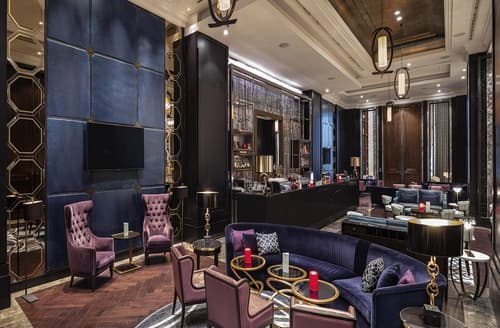 Hilton Istanbul Bomonti Hotel & Conference Center, Lobby