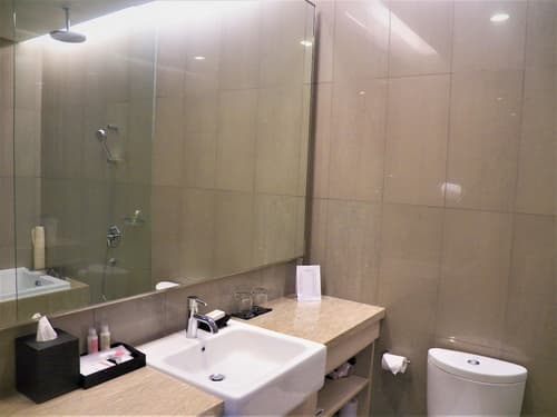 Fraser Residence Menteng Jakarta, Room