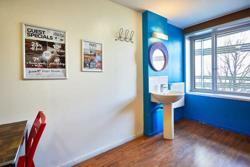 St Christopher's Inns The Canal Hostel, Room