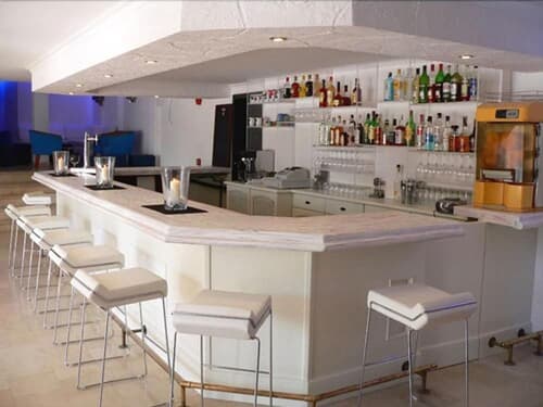 Hotel Navia Santa Ponsa, Bar (on property)