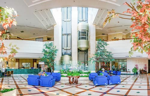 Sunlake Waterfront Resort and Convention, Lobby