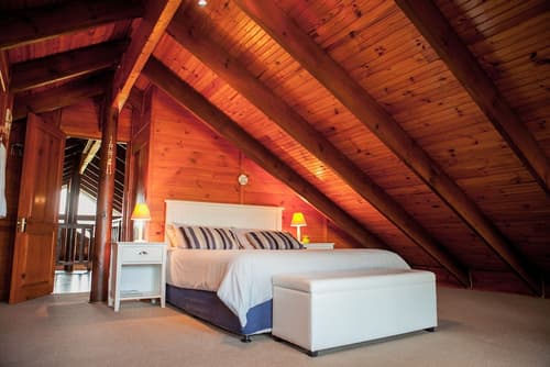 Oyster Creek Lodge, Room