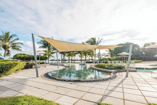 Zilwa Attitude, Pool