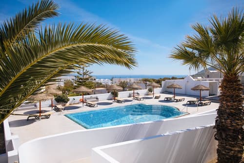 Nikos Hotel