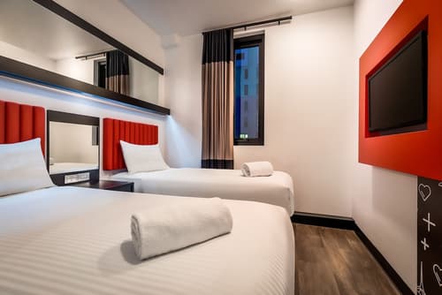 Essence Hotel Carlton, Room