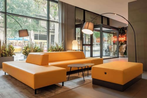 Petit Palace Trencadis, Lobby