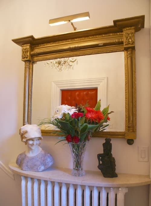 Hôtel Marie-Rollet, Interior entrance