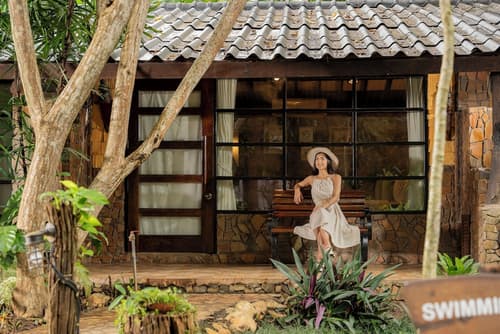 Home Phutoey River Kwai Hotspring & Nature Resort