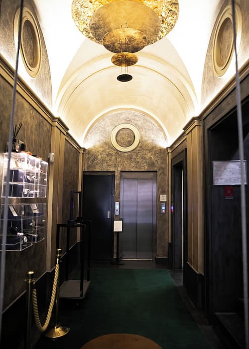 Hotel Caravita, Reception