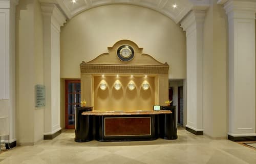 Lemon Tree Premier The Atrium, Ahmedabad, Lobby