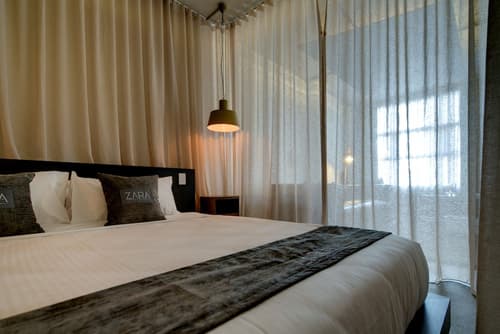 Zara Tower Hotel, Room