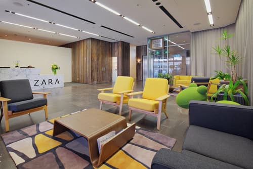 Zara Tower Hotel, Reception