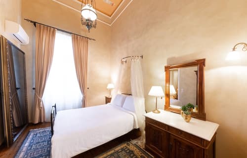 Nafsimedon Hotel, Room