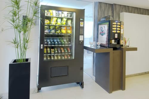 Hotel Palmas Executivo, Interior entrance