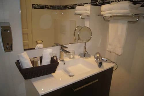 Hotel Regina Montmartre, Room