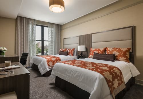 Opera House Hotel, Room