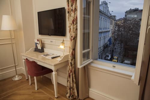 Corinne Art & Boutique Hotel, Room