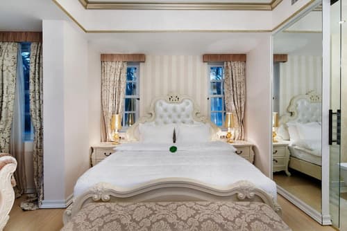 Elegance East Hotel - Boutique Class, Room