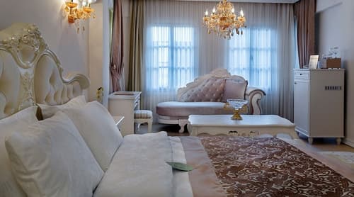 Elegance East Hotel - Boutique Class, Room