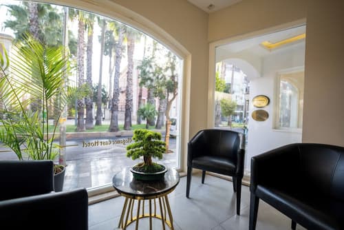 Elegance East Hotel - Boutique Class, Lobby lounge