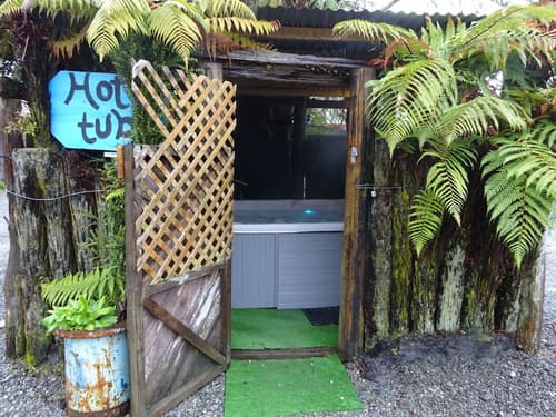 Glow Worm Accommodation - Hostel