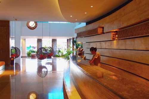 b Hotel Bali & Spa, Reception