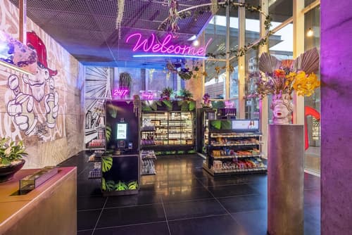 nhow Rotterdam Hotel, Lobby