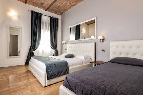 Casa Bolognetti, Room