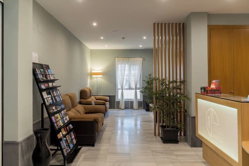 Plaza de la Luz Cádiz, Reception