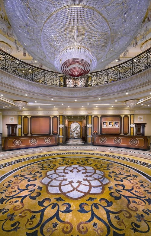 Royal Rose Hotel Abu Dhabi, Curio Collection by Hilton, Lobby